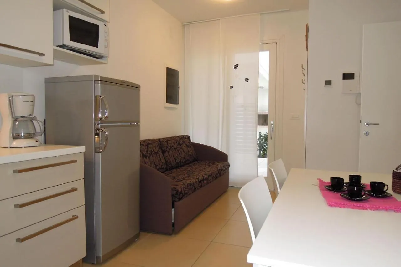 Great One Bedroom Accommodation Close To The Sea Bibione